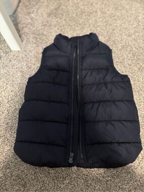 GAP Navy Quilted Puffer Vest